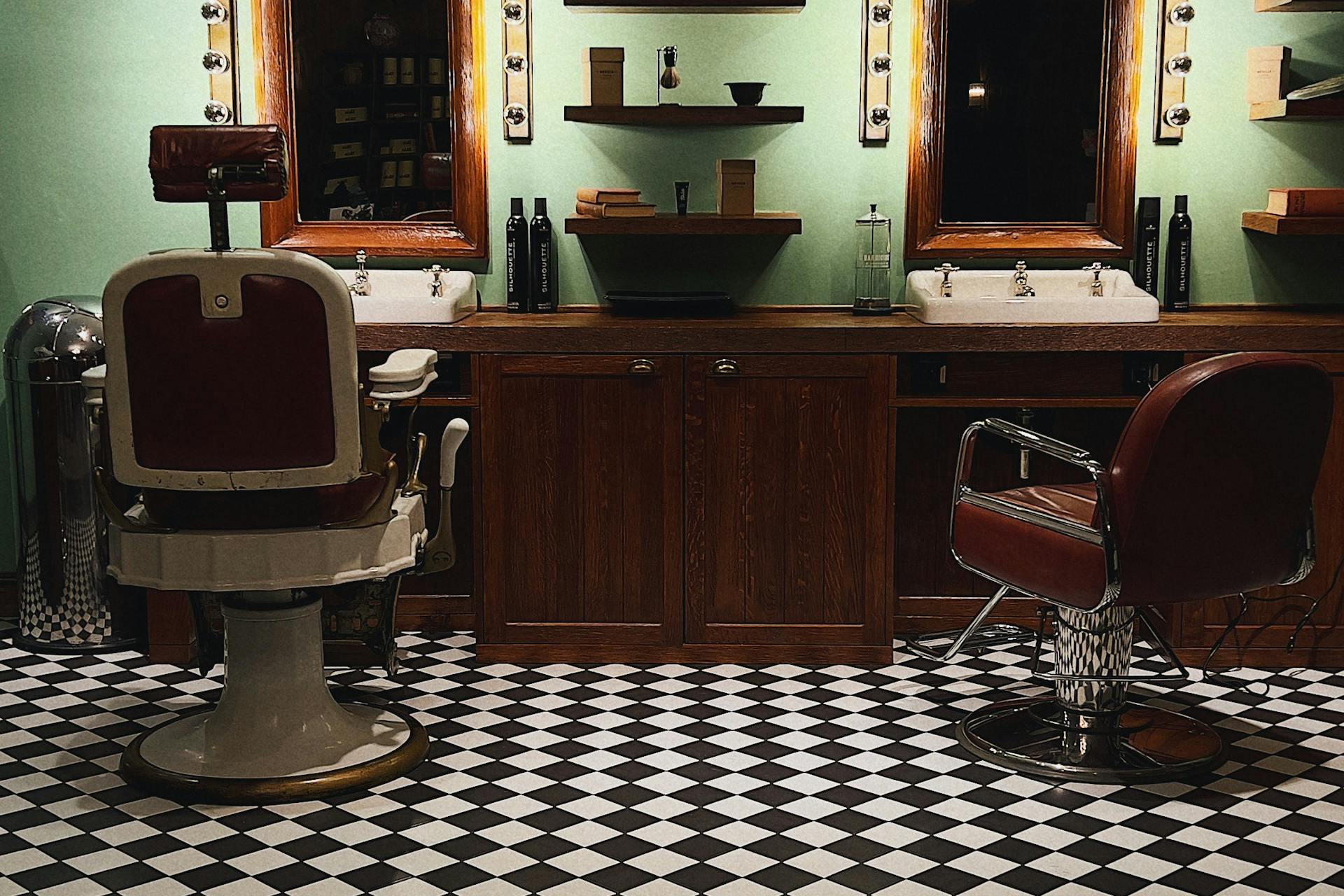 Cuir cognac, fauteuil Sharp Look Olaya